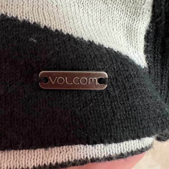 Volcom Chevron Black & Off White Knit Long Sleeve Sweater Dress Size Small S - Picture 8 of 13